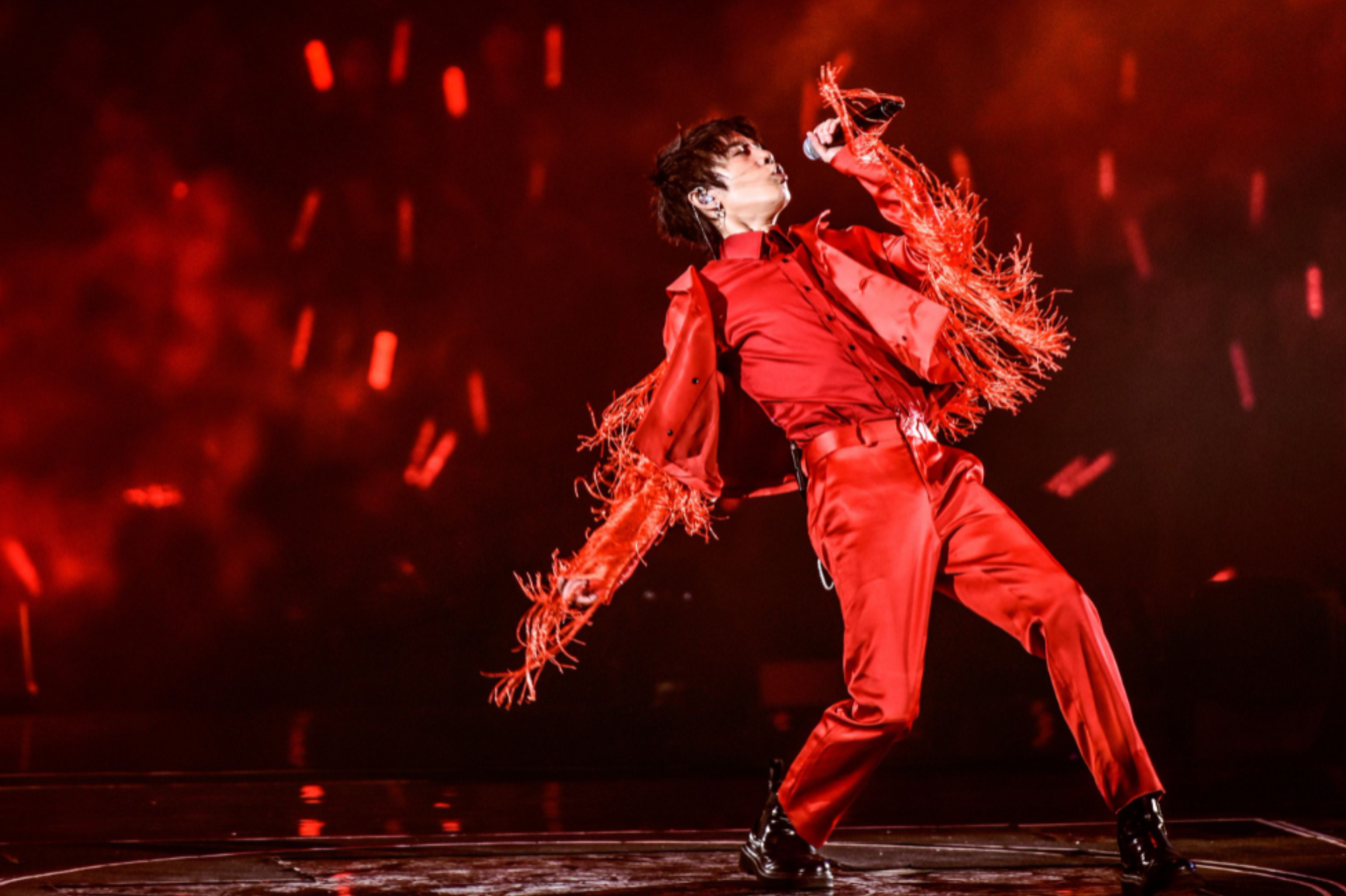 乐库公司圆满完成2025年青岛华晨宇演唱会证件技术服务工作